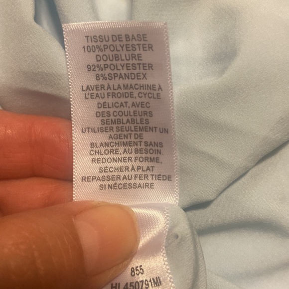 NWT FLORAL BUTTON FRONT MAXI DRESS IN BLUE GARDEN PARTY FLORAL - Picture 6 of 6